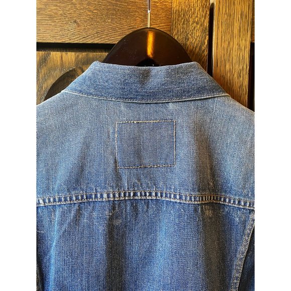 LEVI'S DENIM TRUCKER JACKET NEW W/O TAGS - Picture 7 of 9